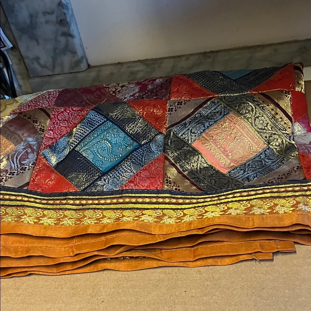 Patchwork Multicolor Table Rinner